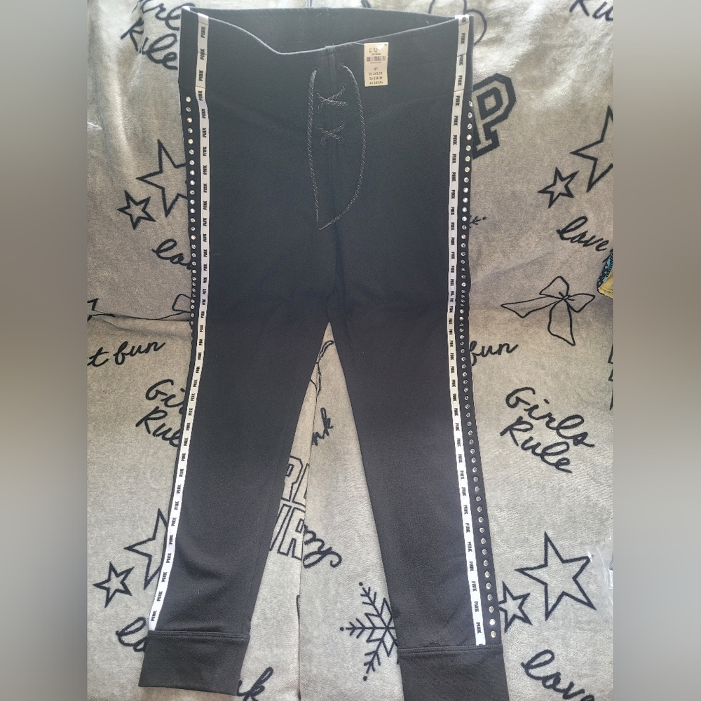 2018 VS PINK NWT BLING LEGGINGS! FIRM ON PRICE